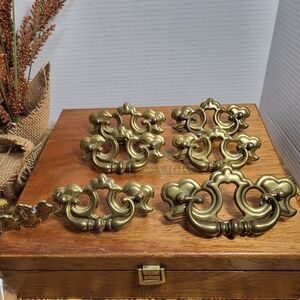 Vintage ILCO Unican Batwing Cutout Drop Bail Brass Drawer Pulls and Key Plate